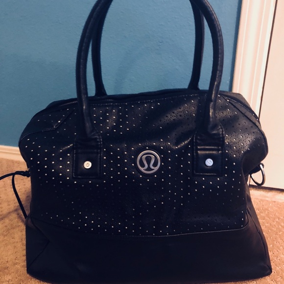 lululemon athletica Handbags - Lululemon Daily Dot Gym Bag